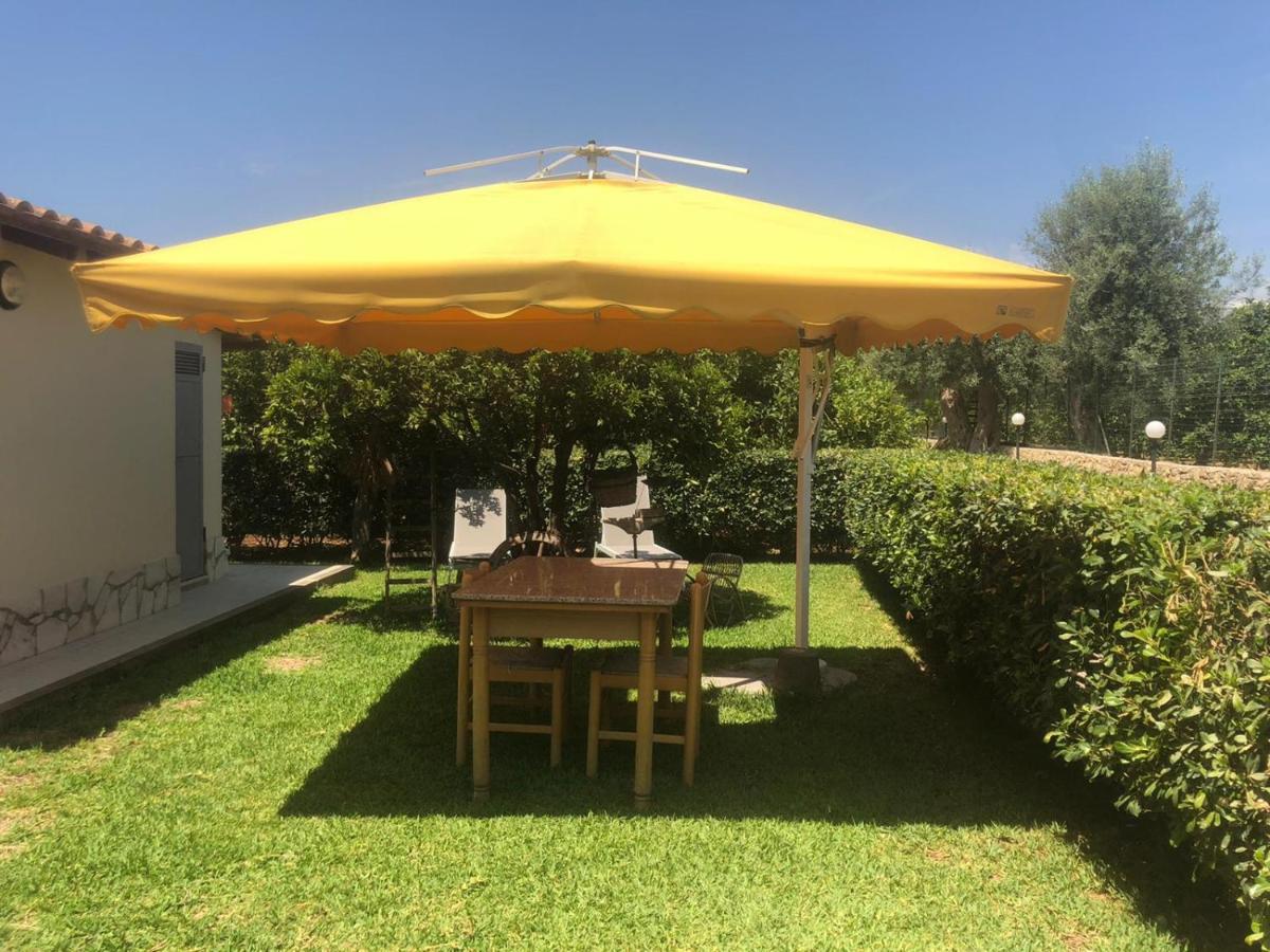 Sicilian Garden Apartment อาโวลา ภายนอก รูปภาพ